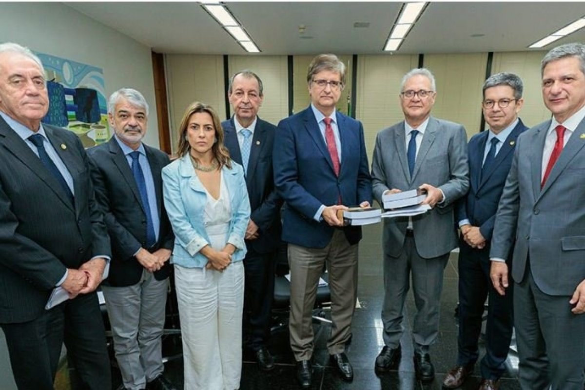 Senadores pedem a PGR o desarquivamento de pedidos de inquérito da CPI da Pandemia