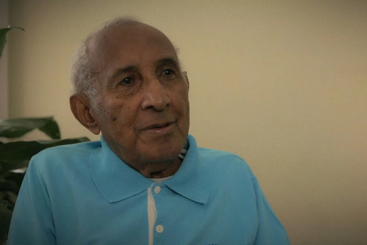 Cineasta lança documentário sobre masculinidade negra e afeto!