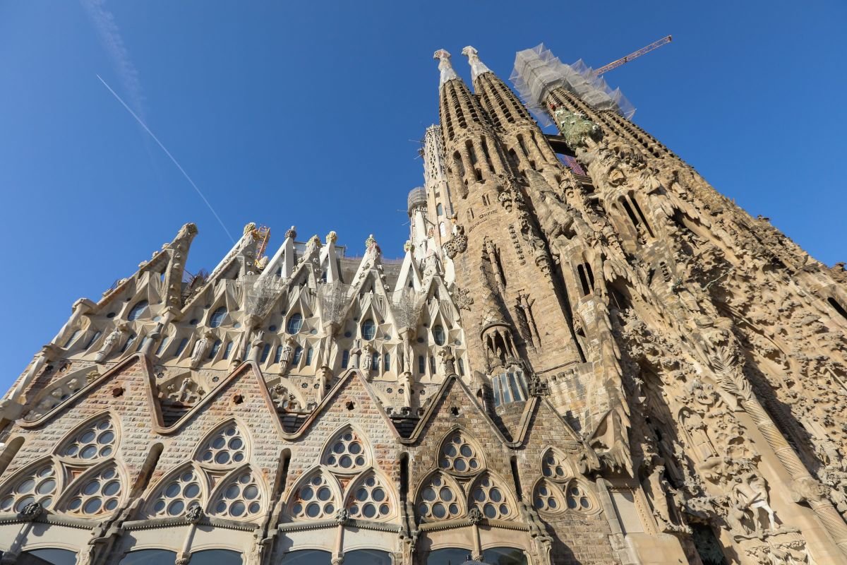 Data de conclusão da Sagrada Família é anunciada por Barcelona após 140 anos