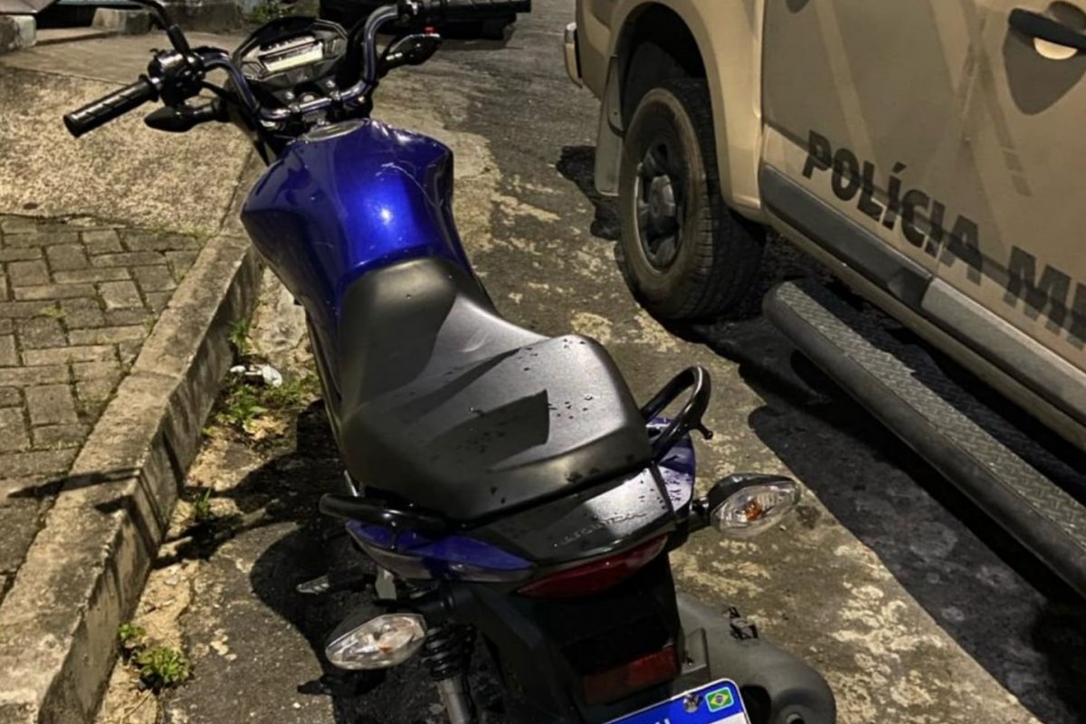 Polícia Militar recupera moto roubada em São Caetano