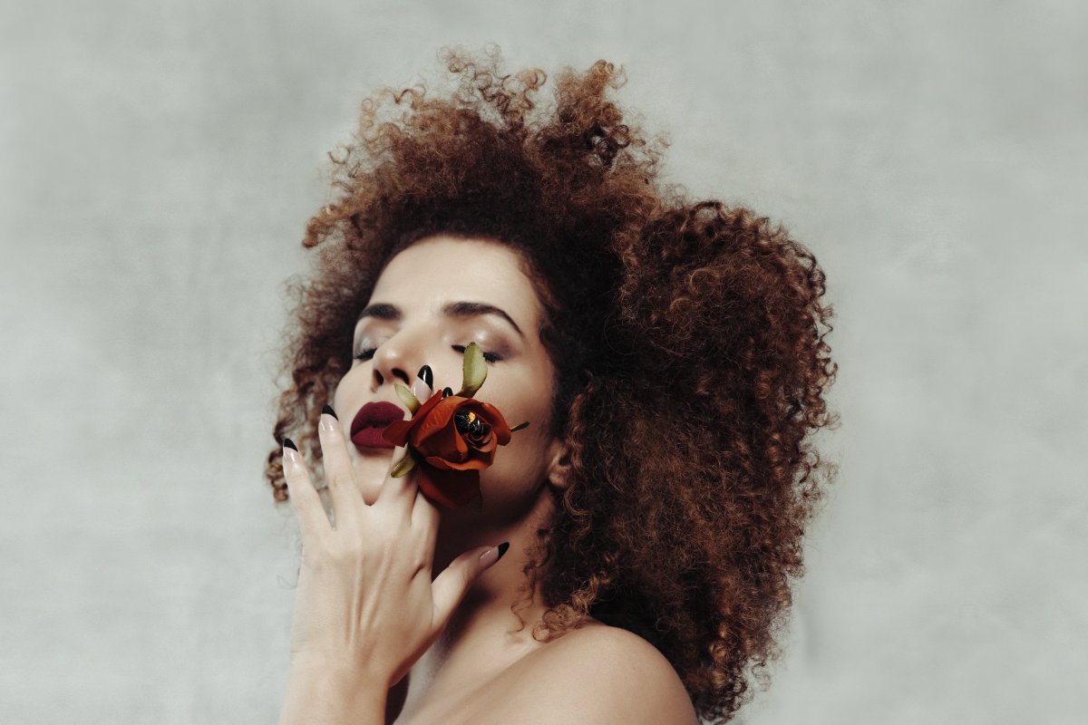 Vanessa da Mata apresenta turnê em Salvador