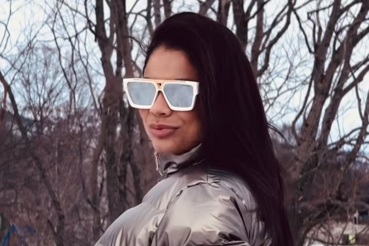 Lexa revela que vai morar fora do Brasil!