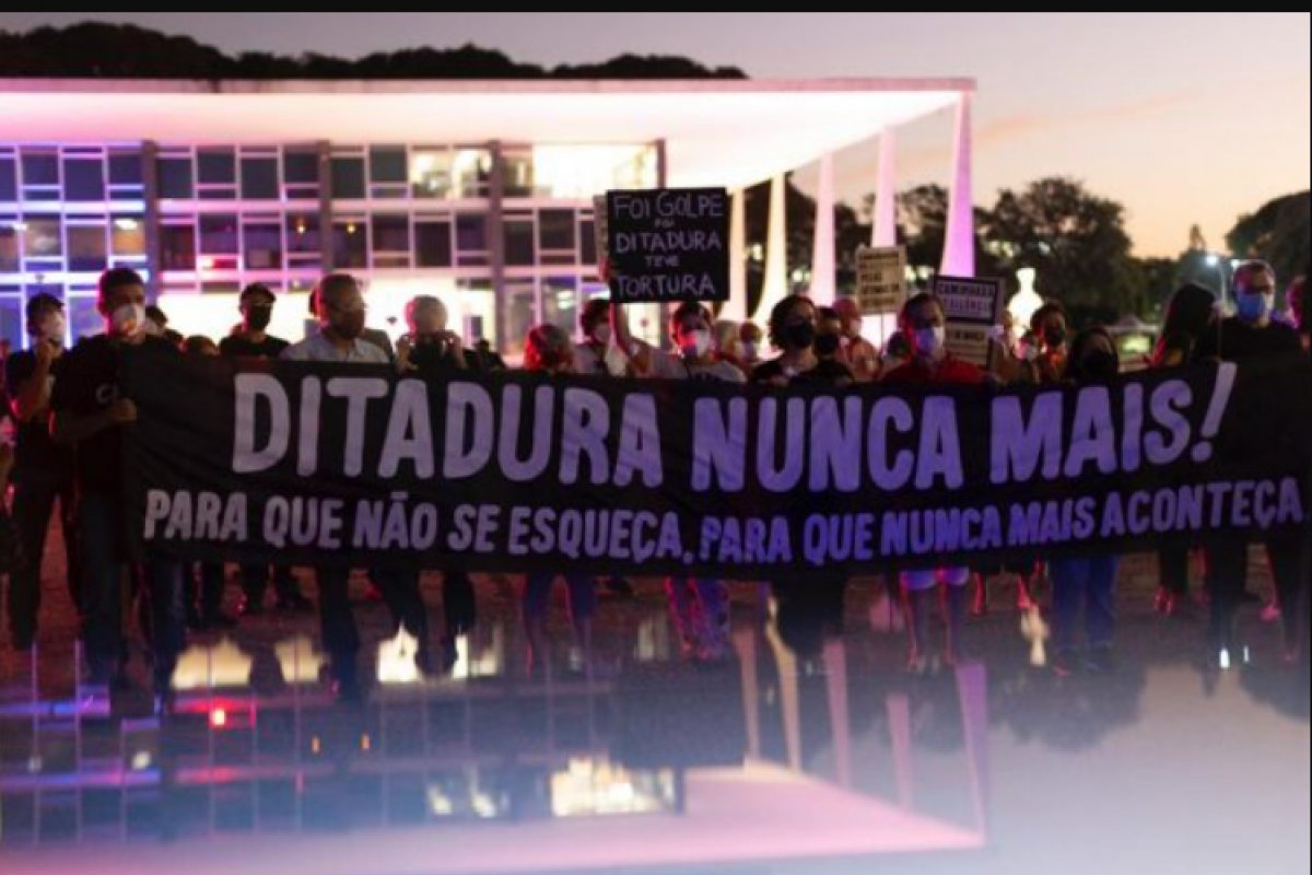 Pesquisa aponta que 53% dos entrevistados não acreditam em uma nova ditadura militar