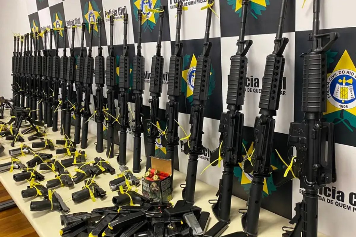 PMs disparam 188 tiros de fuzil em ação contra três suspeitos em SP