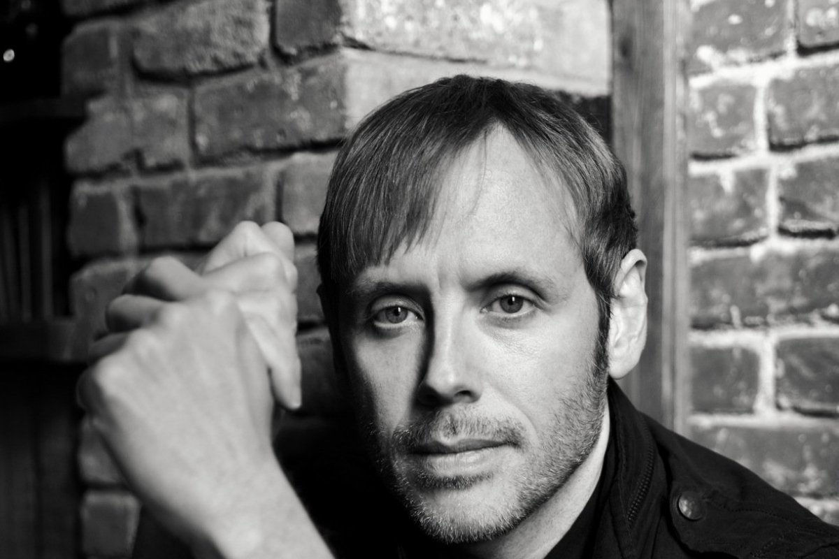Romance de Geoff Rickly, vocalista do Thursday, ganha versão nacional pela Powerline