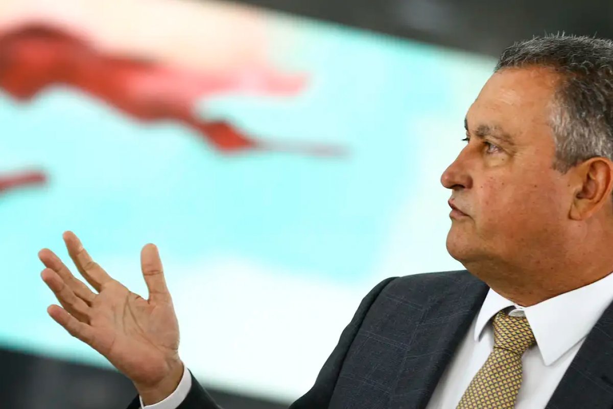 Adiada audiência pública com Rui Costa sobre PAC