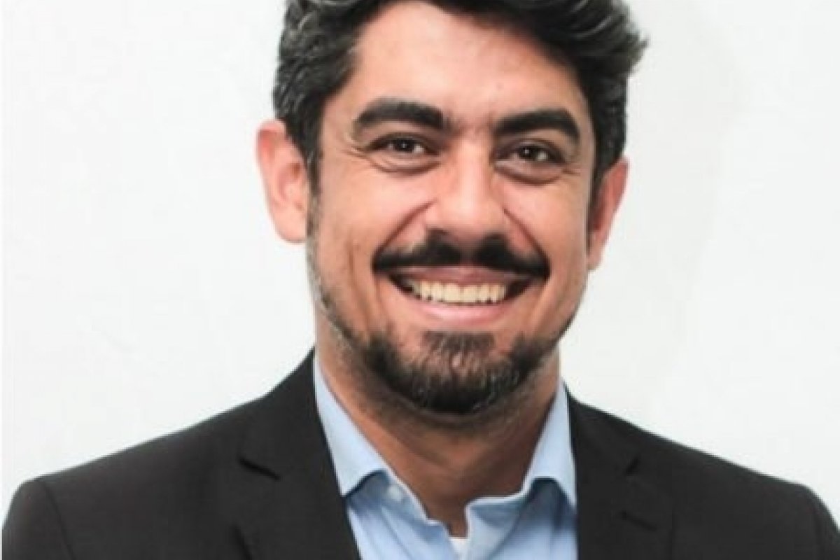 Coach de carreira ministra palestra solidária sobre gestão do tempo e networking no Sul da Bahia