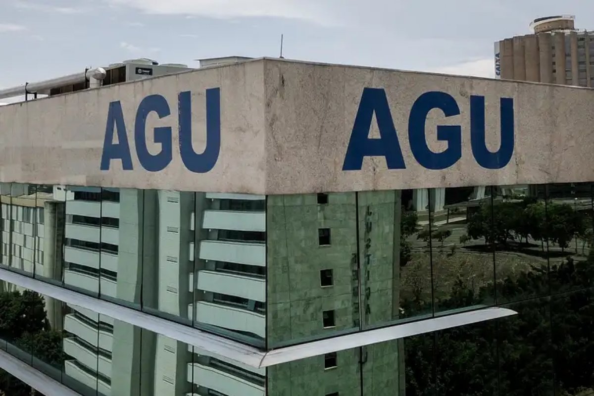 AGU recupera R$ 62 bilhões aos cofres públicos em 2023