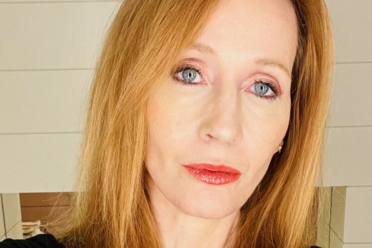 J.K. Rowling não será alvo de ação pela nova lei de crime de ódio da Escócia