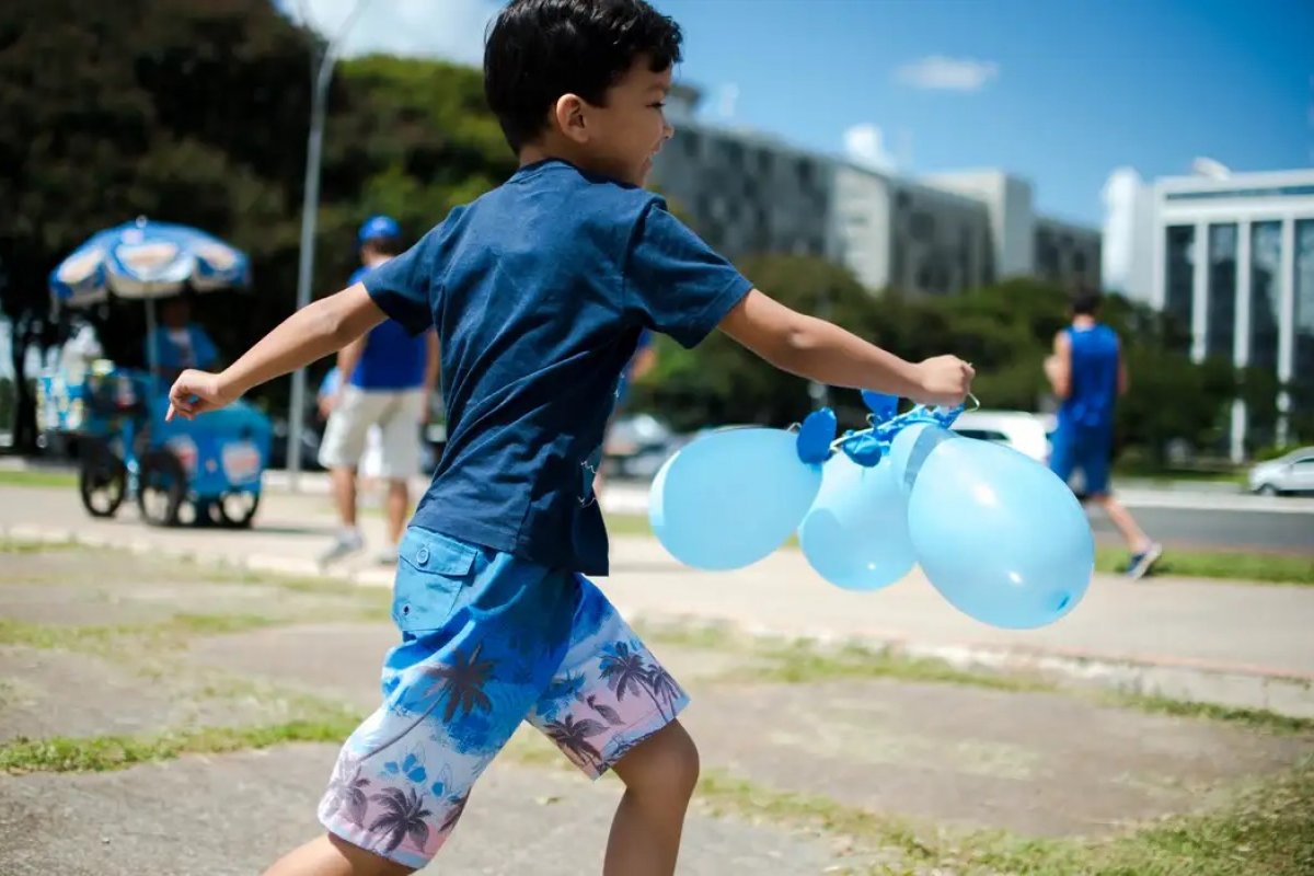 Butantan pesquisa possíveis marcadores na urina para diagnosticar autismo