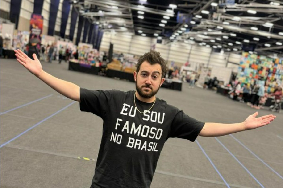 Brasileiros fazem campanha e ator de "Todo mundo odeia o Cris" passa de 2 milhões de seguidores