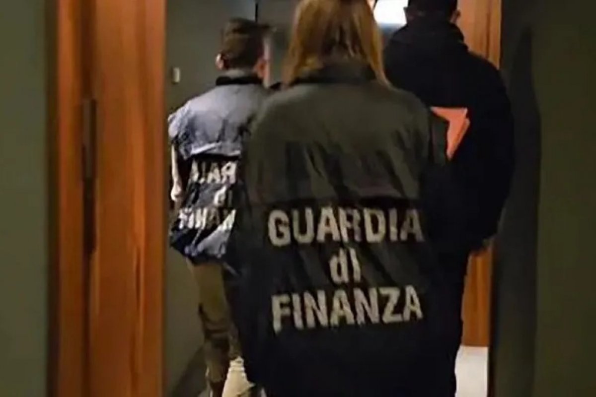 Na Europa, polícia apreende bens avaliados em mais de US$ 650 milhões