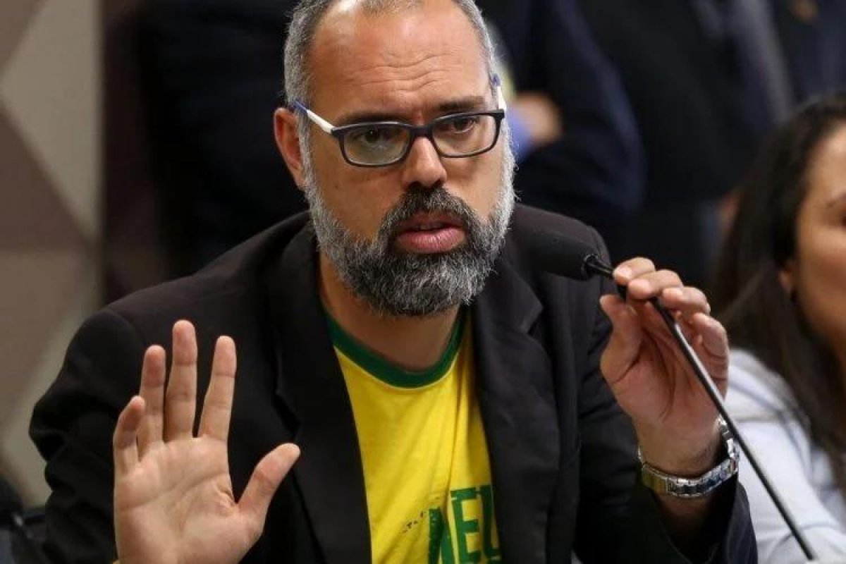 Allan dos Santos contraria decisão do STF e cria 39ª conta em rede social