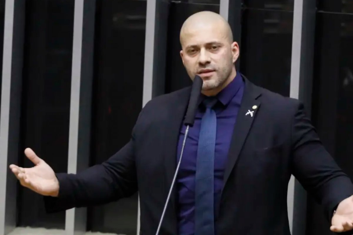 OAB questiona multa imposta a advogado de Daniel Silveira