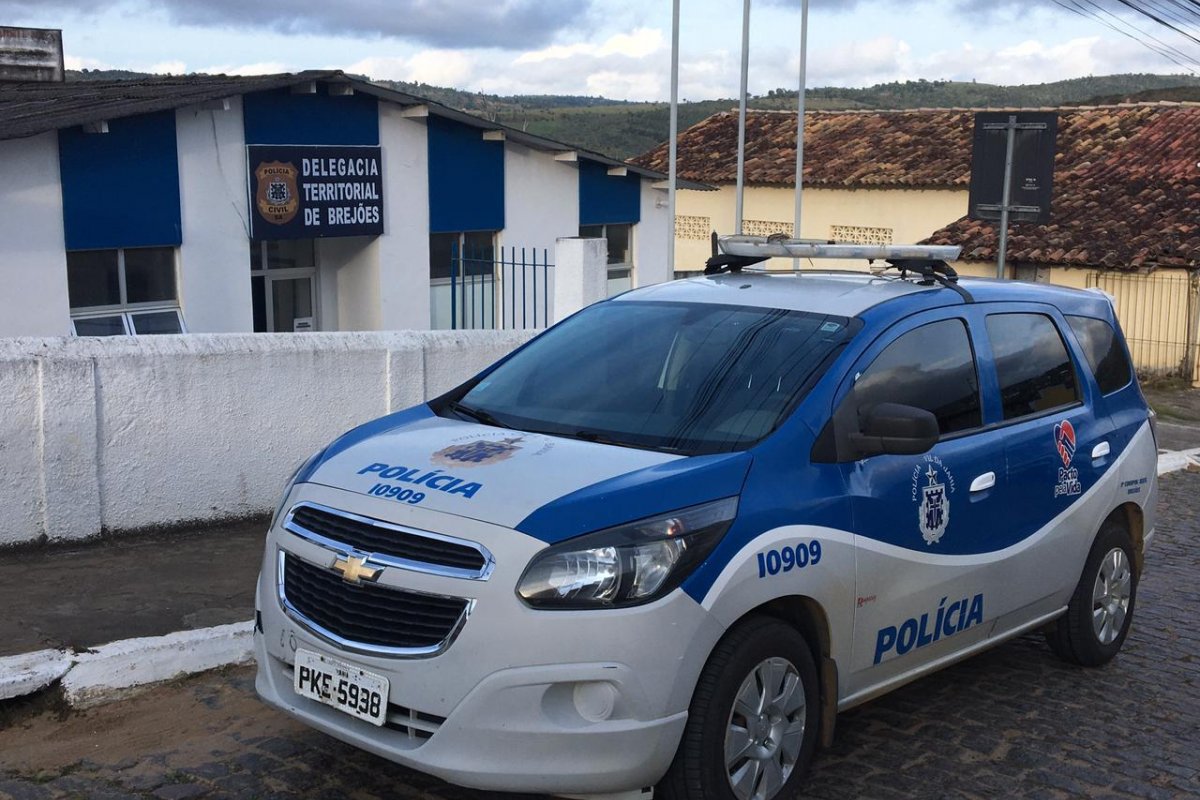 Pai e filho são presos por tentativa de homicídio em Brejões