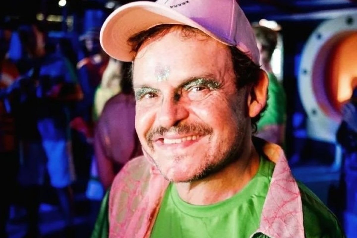 No ar em "Renascer", ator Matheus Nachtergaele diz que álcool era uma ameaça: 'Fiz cenas alcoolizado'