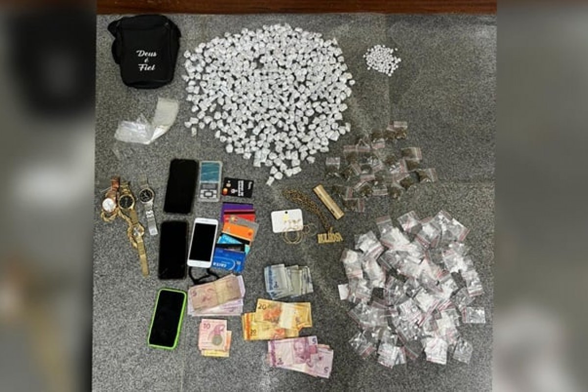 Homem é preso em flagrante com quantidade expressiva de drogas na Bahia