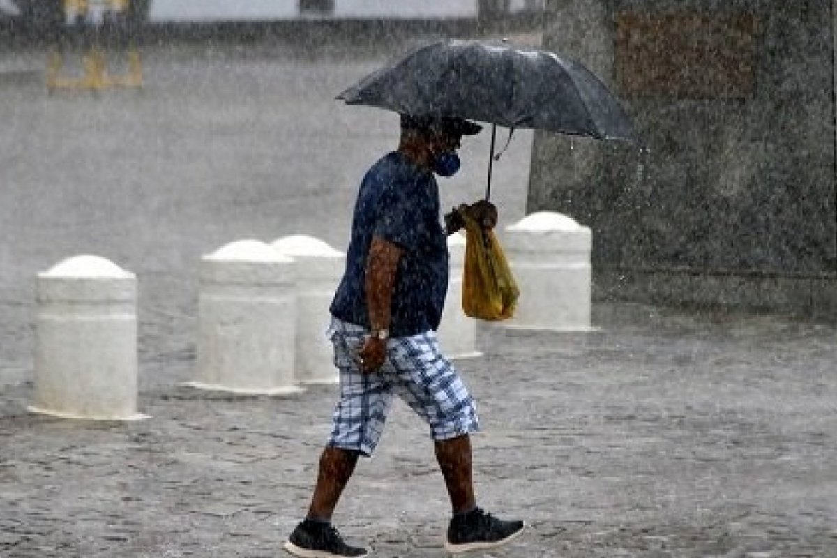 Calçada e Plataforma são os bairros com maior volume de chuva nas últimas 24 horas em Salvador