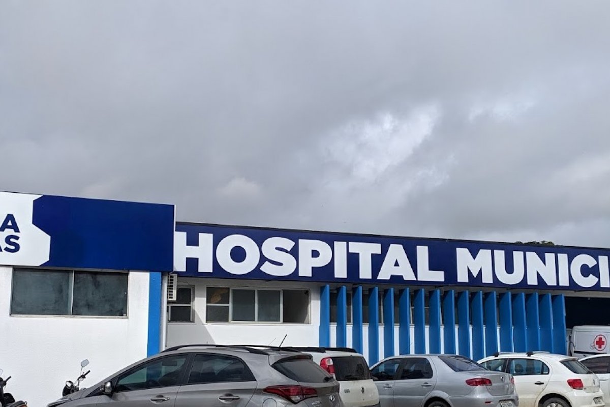 Vídeo: Sobe para nove total de mortos em acidente com ônibus na Bahia