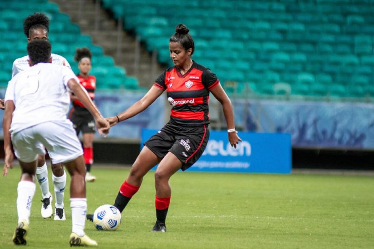 Iana Freitas é uma das esperanças do Vitória no Brasileirão Feminino Série A3