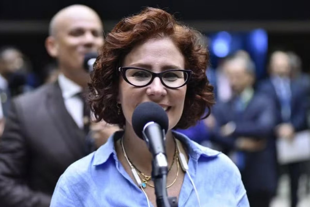 PGR nega acordo com Carla Zambelli por perseguição armada em São Paulo