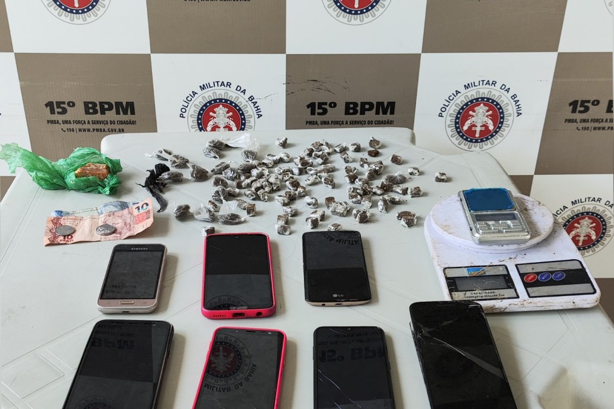 Suspeito com porte de cocaína e crack é apreendido pela PM em Itabuna