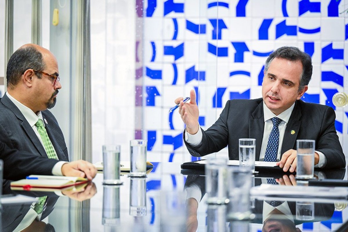 Pacheco se reúne com governadores para tratar refinanciamento da dívida dos estados