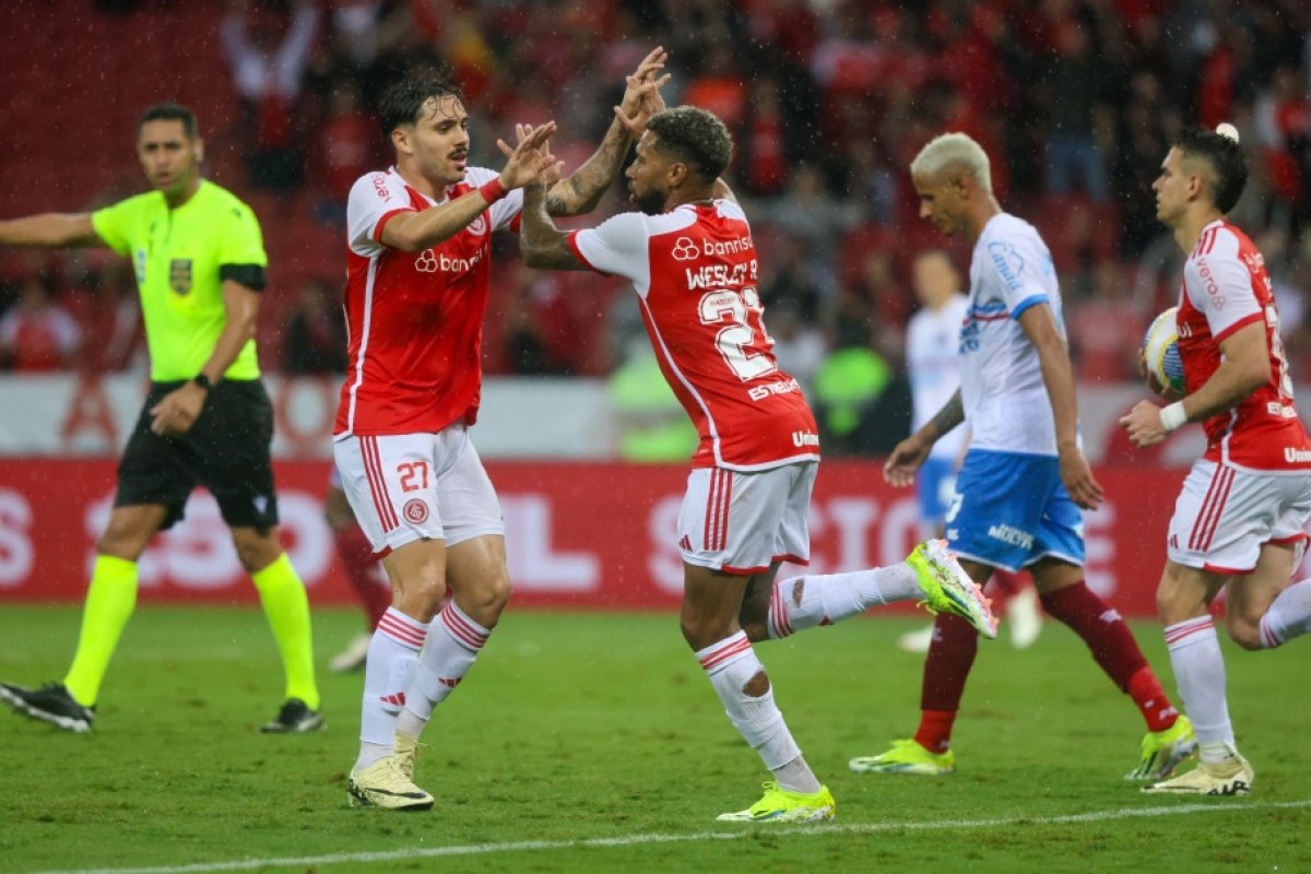 Clubes do Campeonato Brasileiro têm quase 20% de estrangeiros no elenco