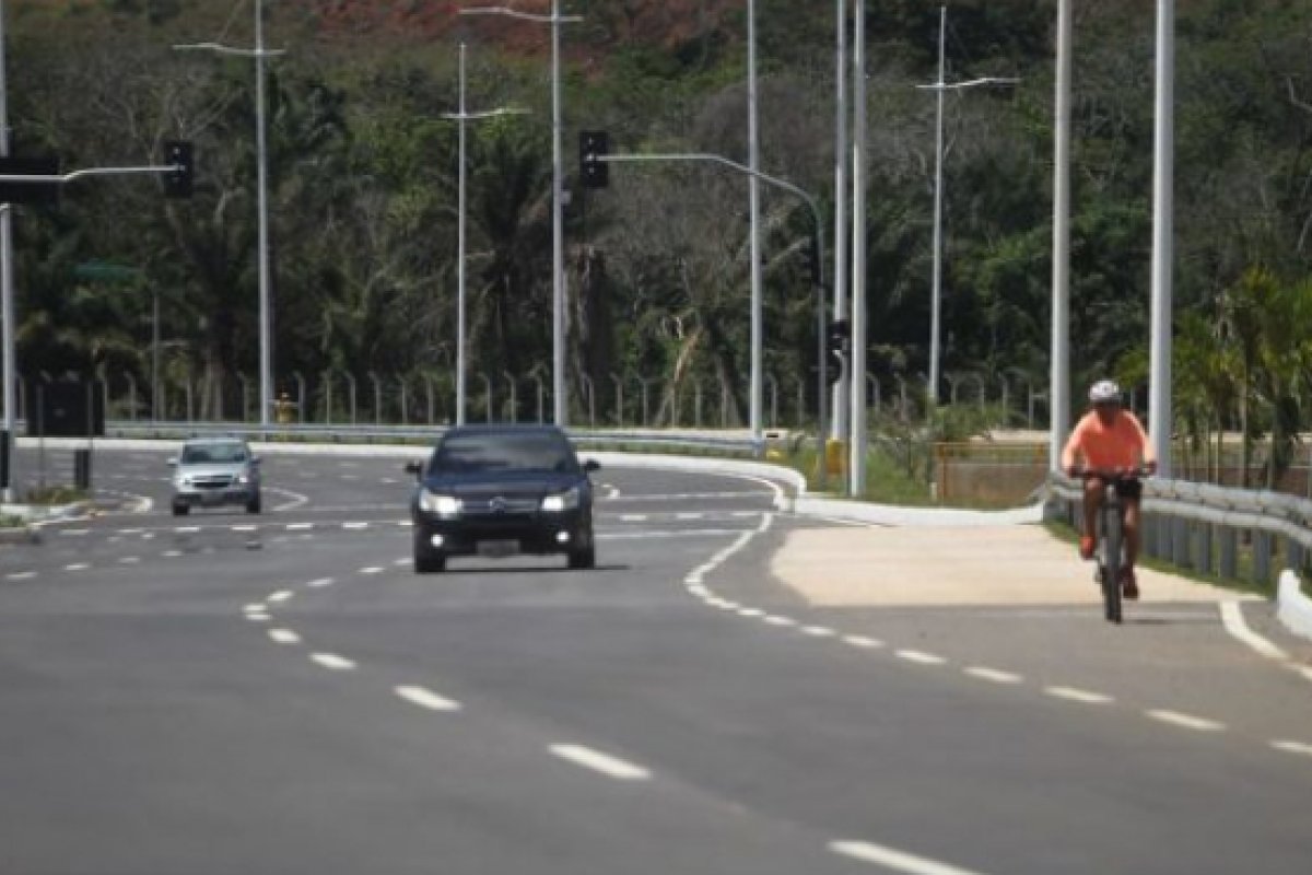 Veículos com placas de finais 3 e 4 têm desconto de 8% no IPVA