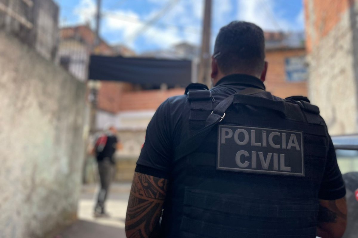 Homem suspeito de abusar da filha de 13 anos tem mandato cumprido