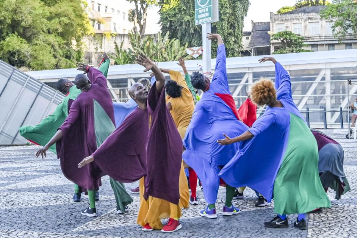 Balé do TCA apresenta duas sessões gratuitas do espetáculo infantojuvenil “Você Sabia?”