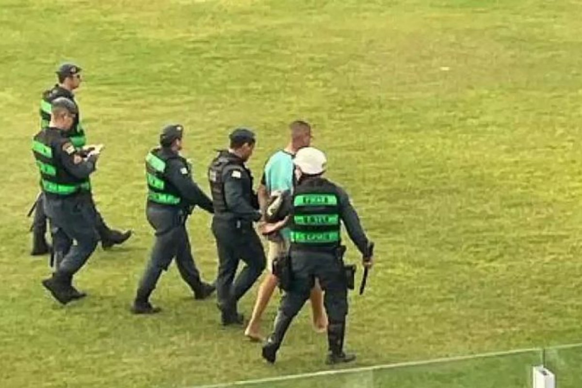 Sergipe suspende uso de reconhecimento facial após abordagem errada da PM