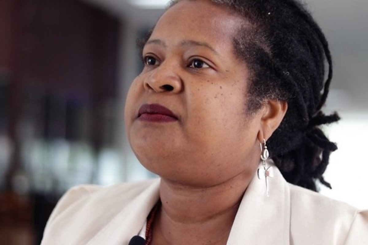 "O governador está se resguardando por conta da saúde", afirma pré candidata do PT, Vilma Reis