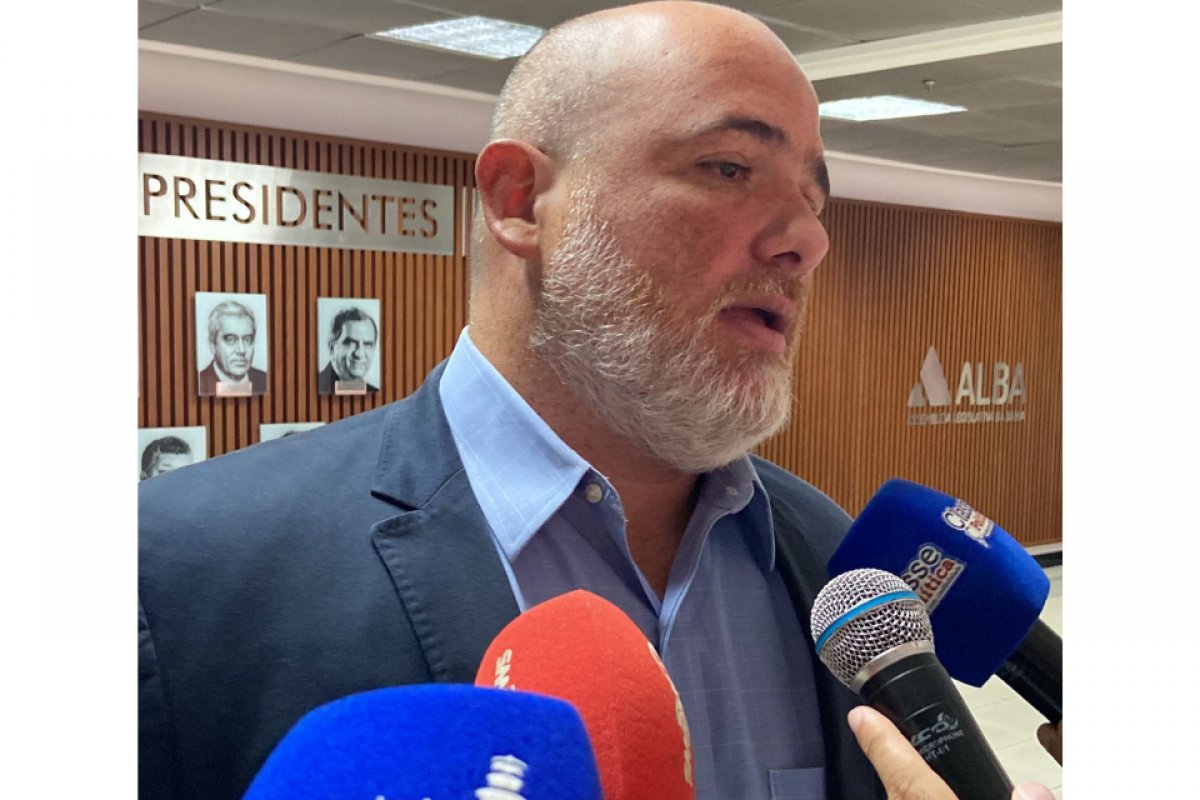 Vídeo: Hita comenta filiação de Kannário ao PSB e diz que partido precisa receber novos aliados