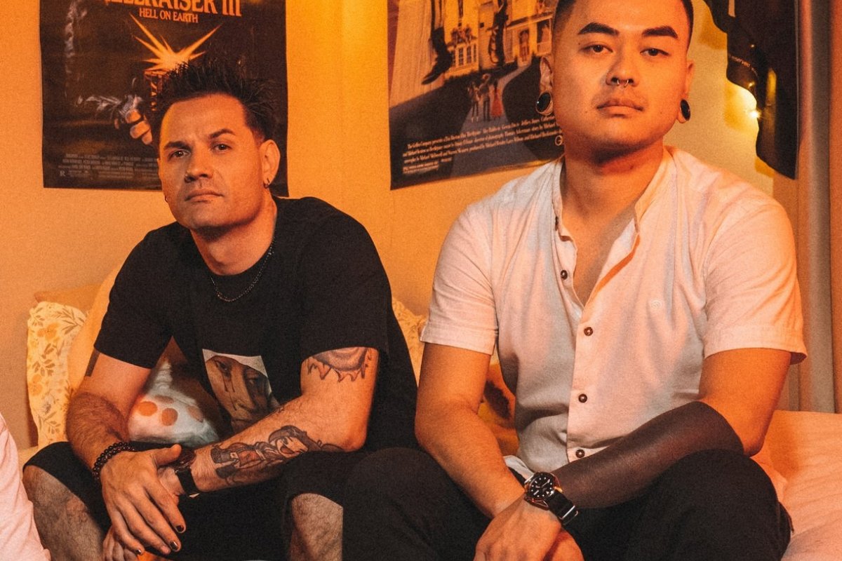 Serena lança novo single 'Bomba Relógio' e fala de incertezas, medo e insônia