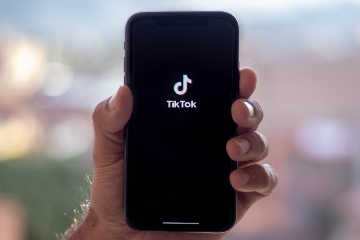 Câmara dos EUA aprova projeto que pode proibir TikTok no país; texto ainda vai para o Senado