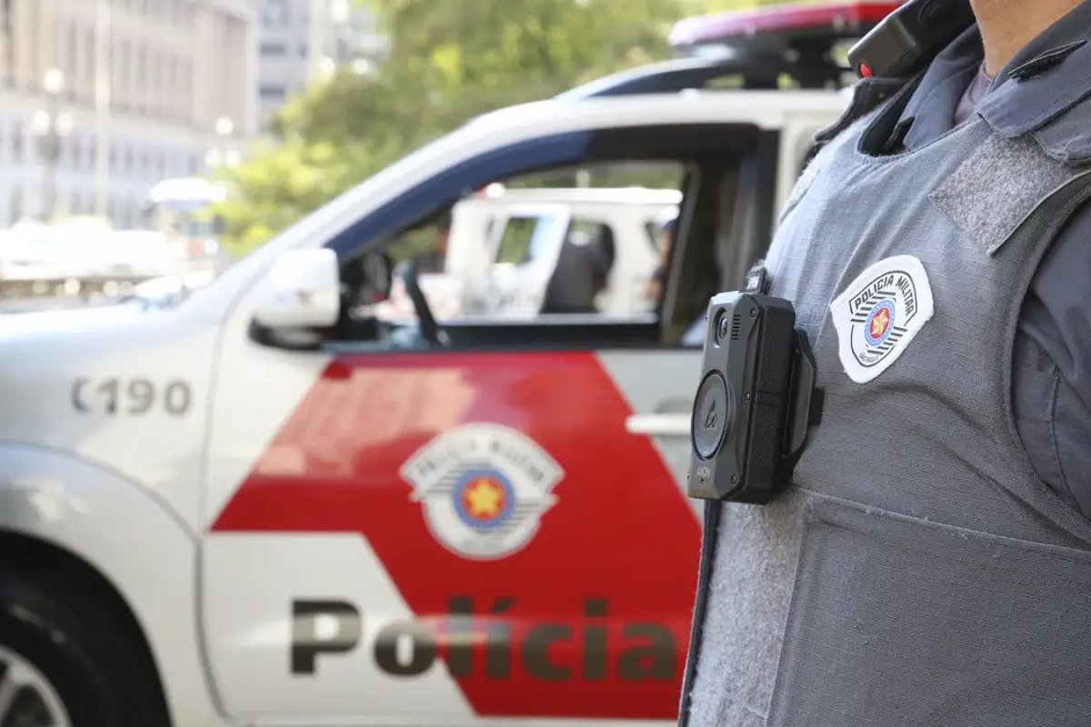 Suspeito invade show de pagode, atira e mata 1 homem e fere 7 pessoas na Grande BH