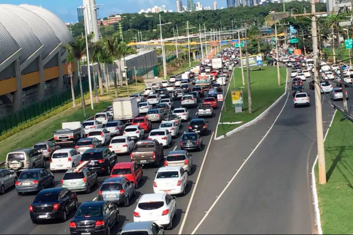 Boletim de trânsito: Saiba quais vias registram congestionamento nesta quinta (16)