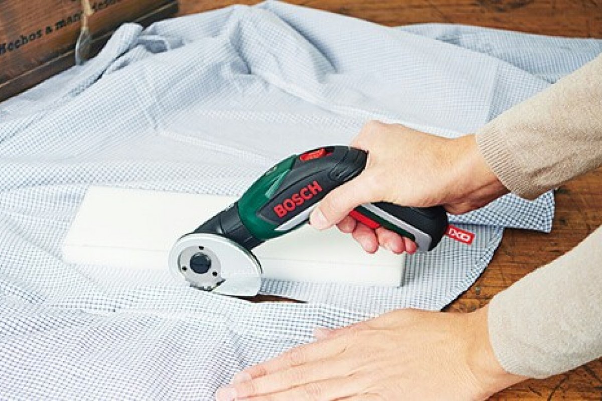 Vagas para cortador de roupa, auxiliar de limpeza e manicure são ofertadas nesta nesta sexta (17) em Salvador