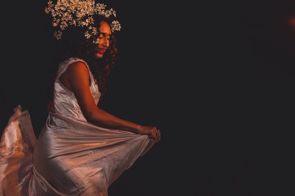 Calu Manhães faz primeiro show em Salvador!