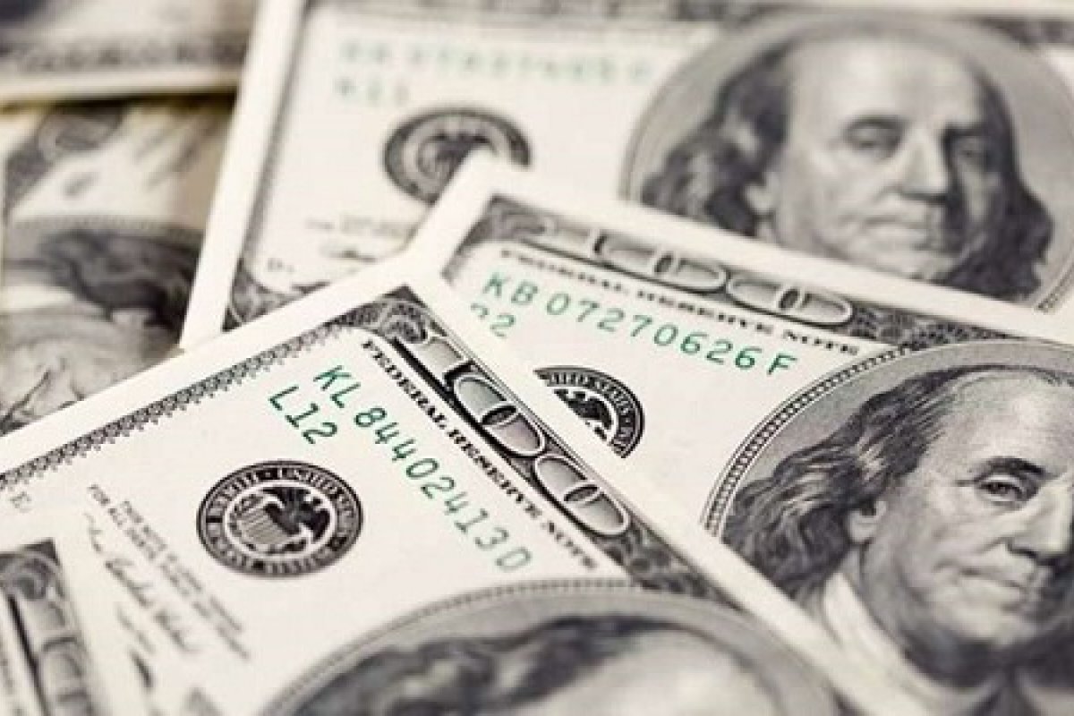 Dólar sobe e fecha acima de R$ 4,19, maior valor em seis semanas