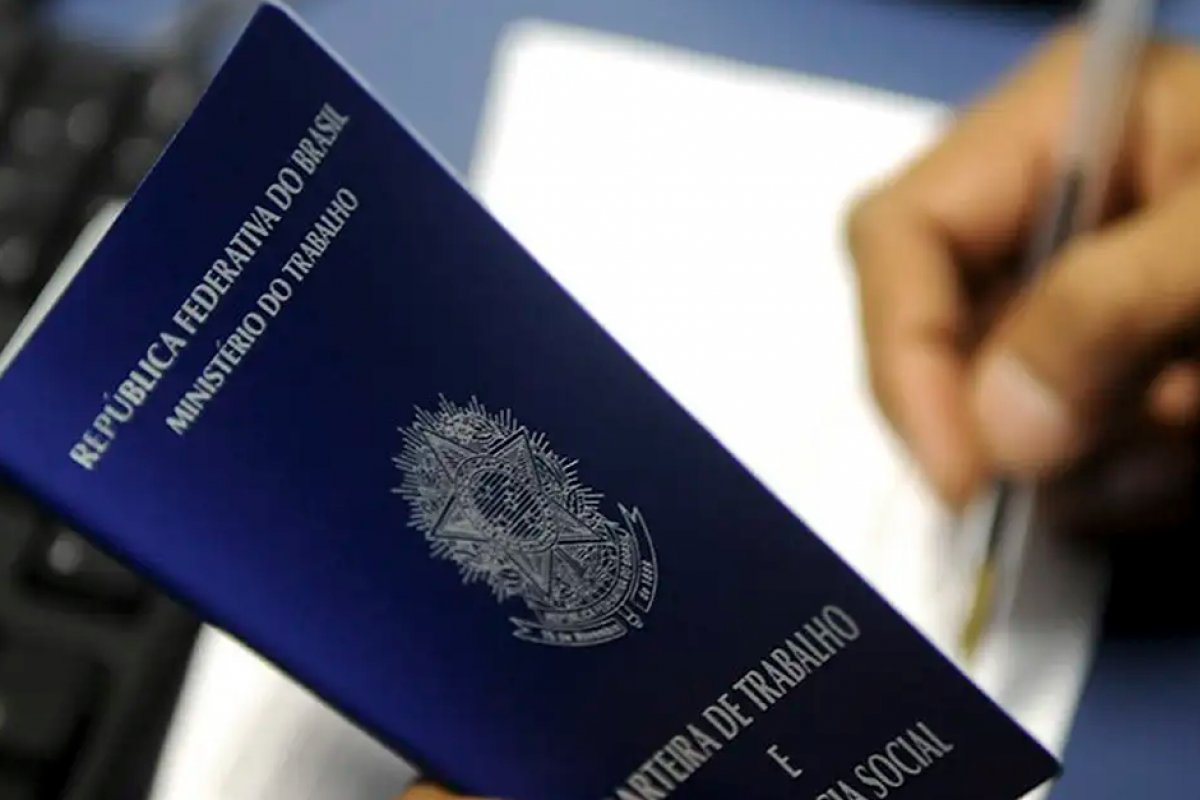 Sinebahia divulga vagas de empregos disponíveis para esta sexta-feira (26)