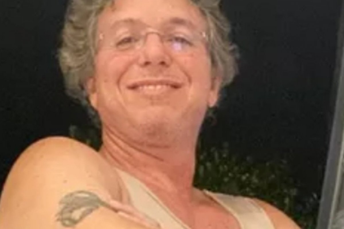 Após passar por bariátrica, Boninho se rende a abdominoplastia