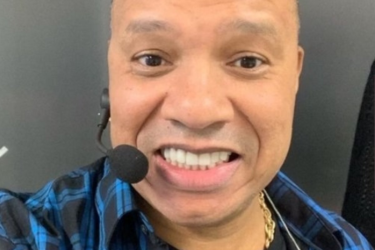 O último adeus: Confira detalhes do sepultamento de Anderson Molejo!