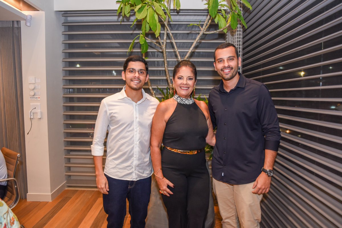 Quatro Estações abre showroom com festa e lançamentos exclusivos!
