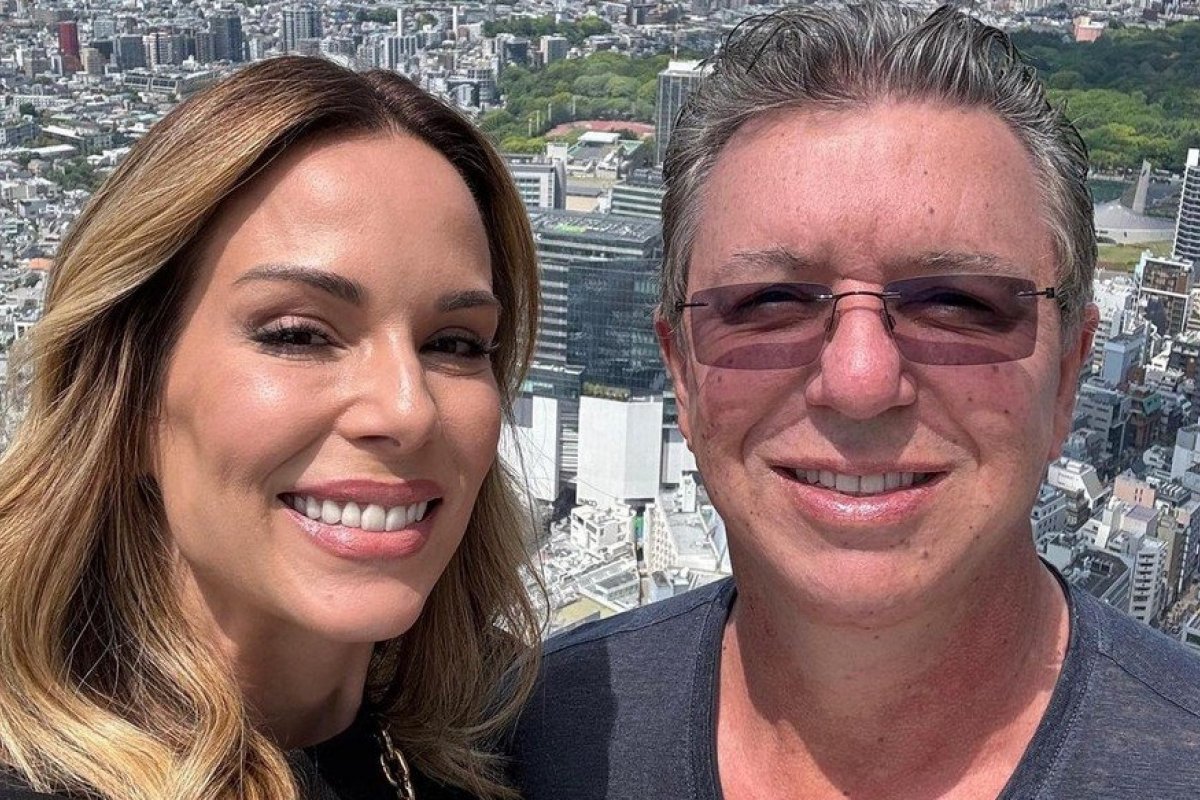 Boninho e Ana Furtado estão curtindo o Japão!