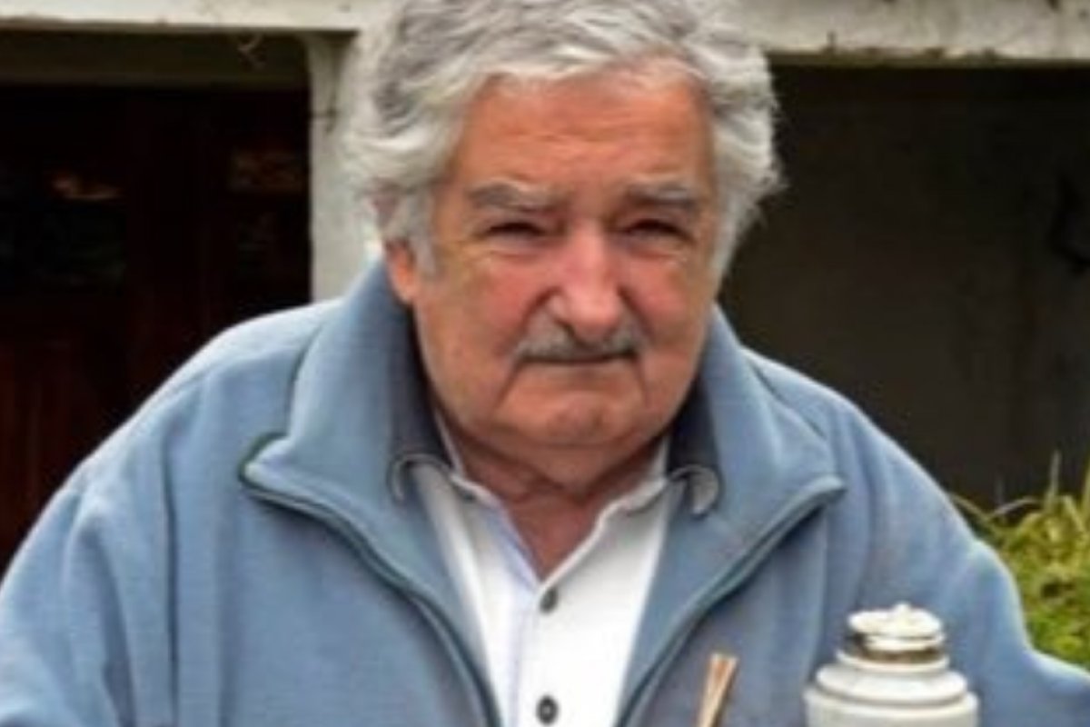 Pepe Mujica, ex-presidente do Uruguai, anuncia que tem tumor no esôfago