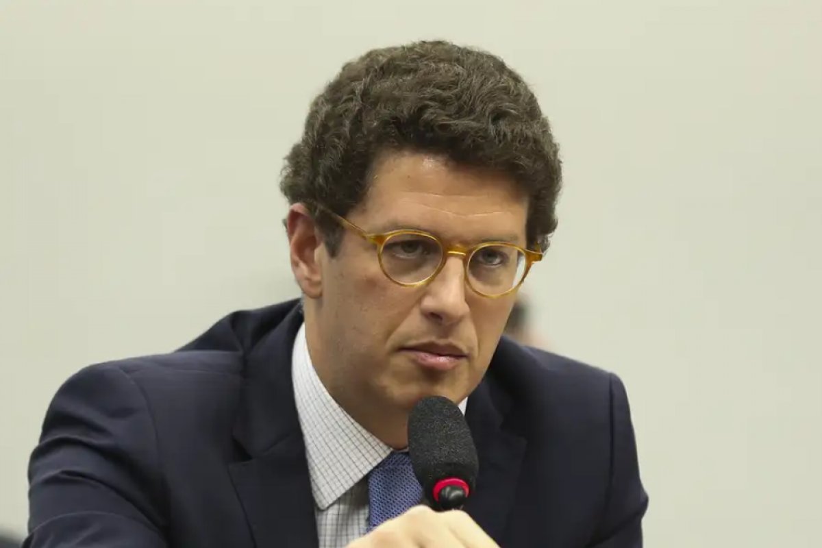 PEC das Drogas: Salles aponta “prisão com atenuantes” para usuários