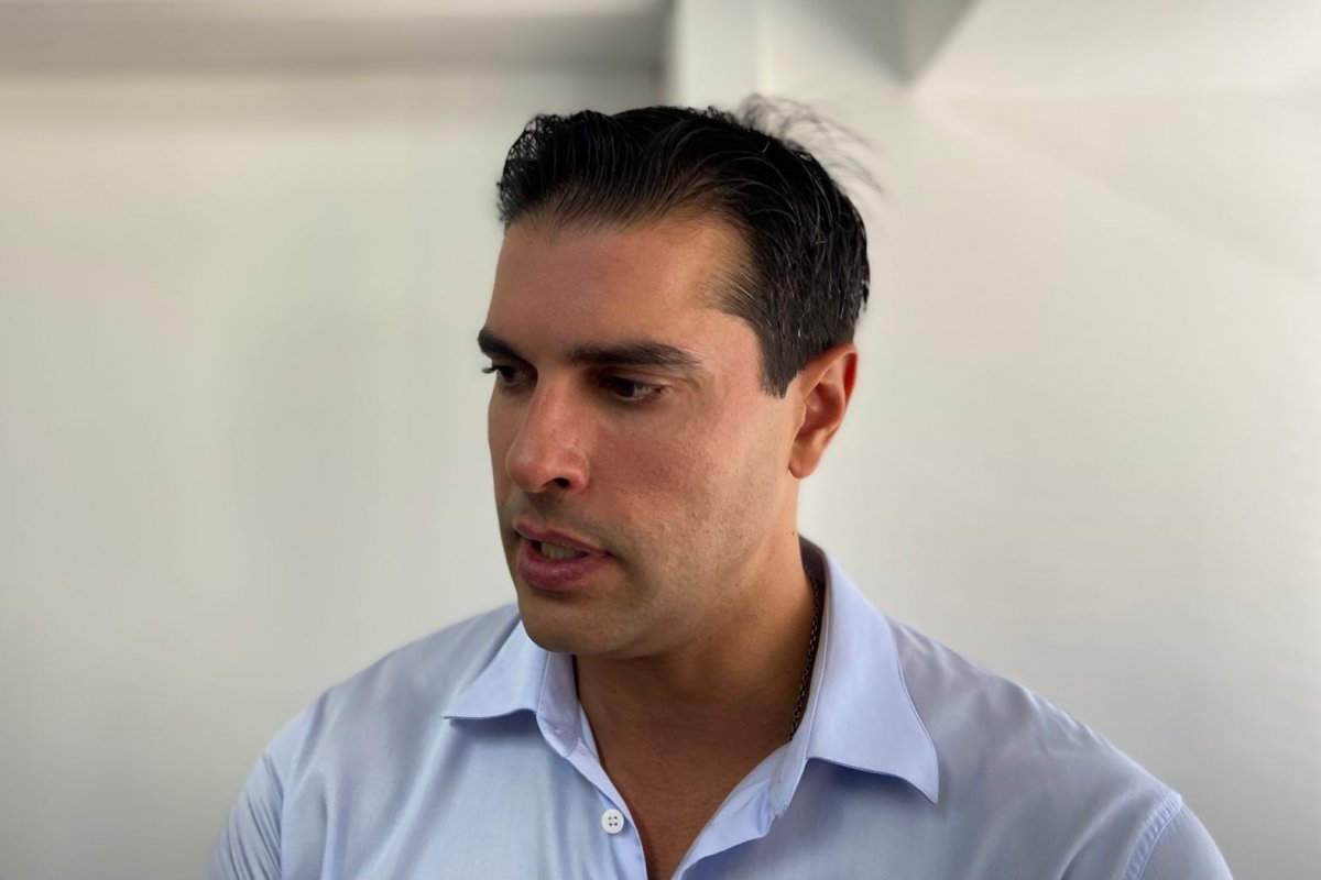 Vídeo: Alexandre Aleluia aparece na sede do PL em Salvador e nega rusgas com Bruno Reis