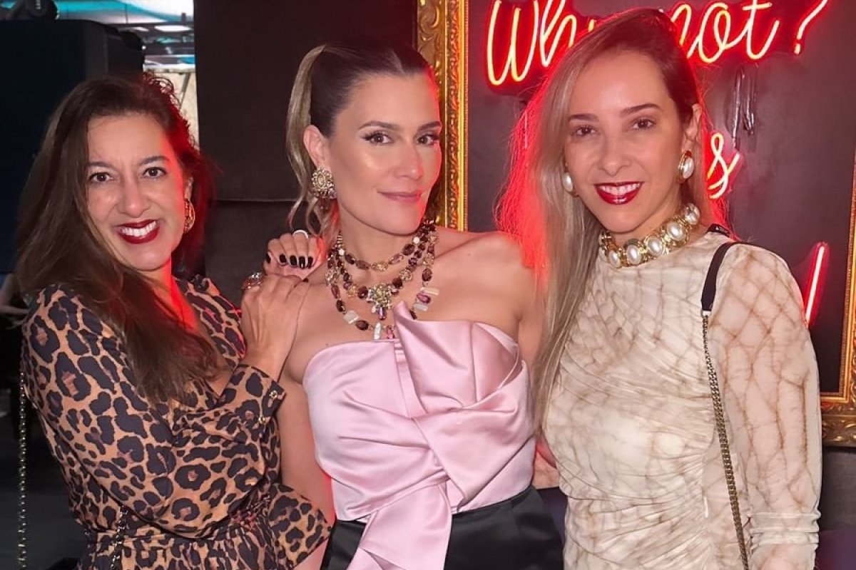 Isaro lança nova coleção de Claudia Arbex e Martha Medeiros!
